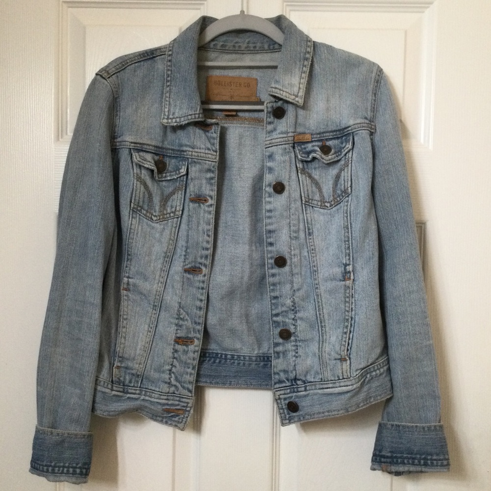 Hollister Stretch Jean Jacket, Size Small, EUC